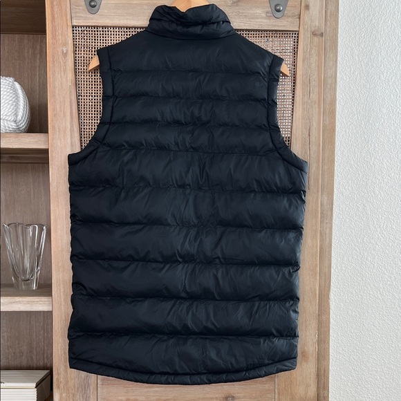 NWOT Columbia Men’s Black Puffer Vest Jacket - Picture 3 of 6